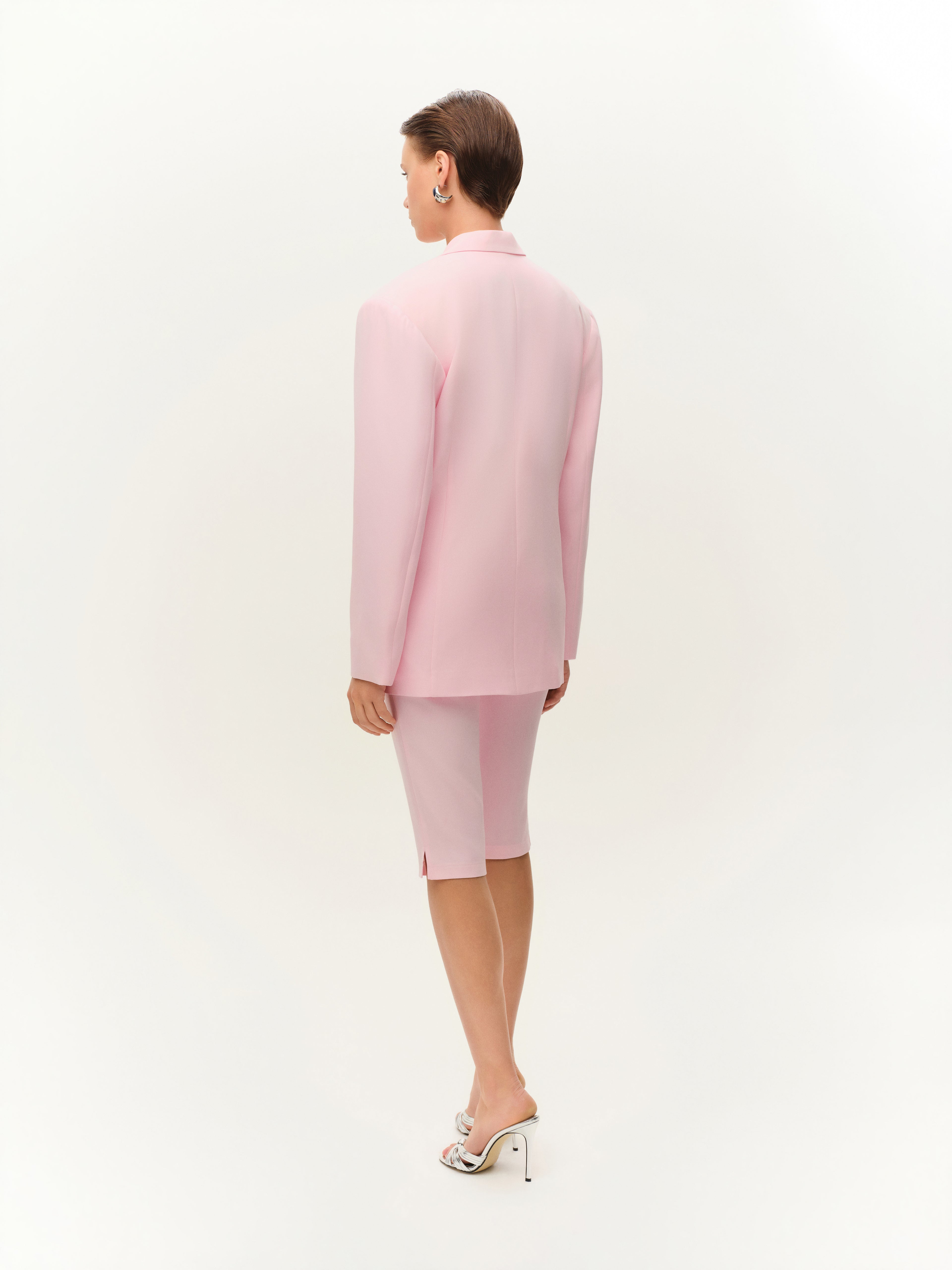 Pudra Pembe Bermuda Şort