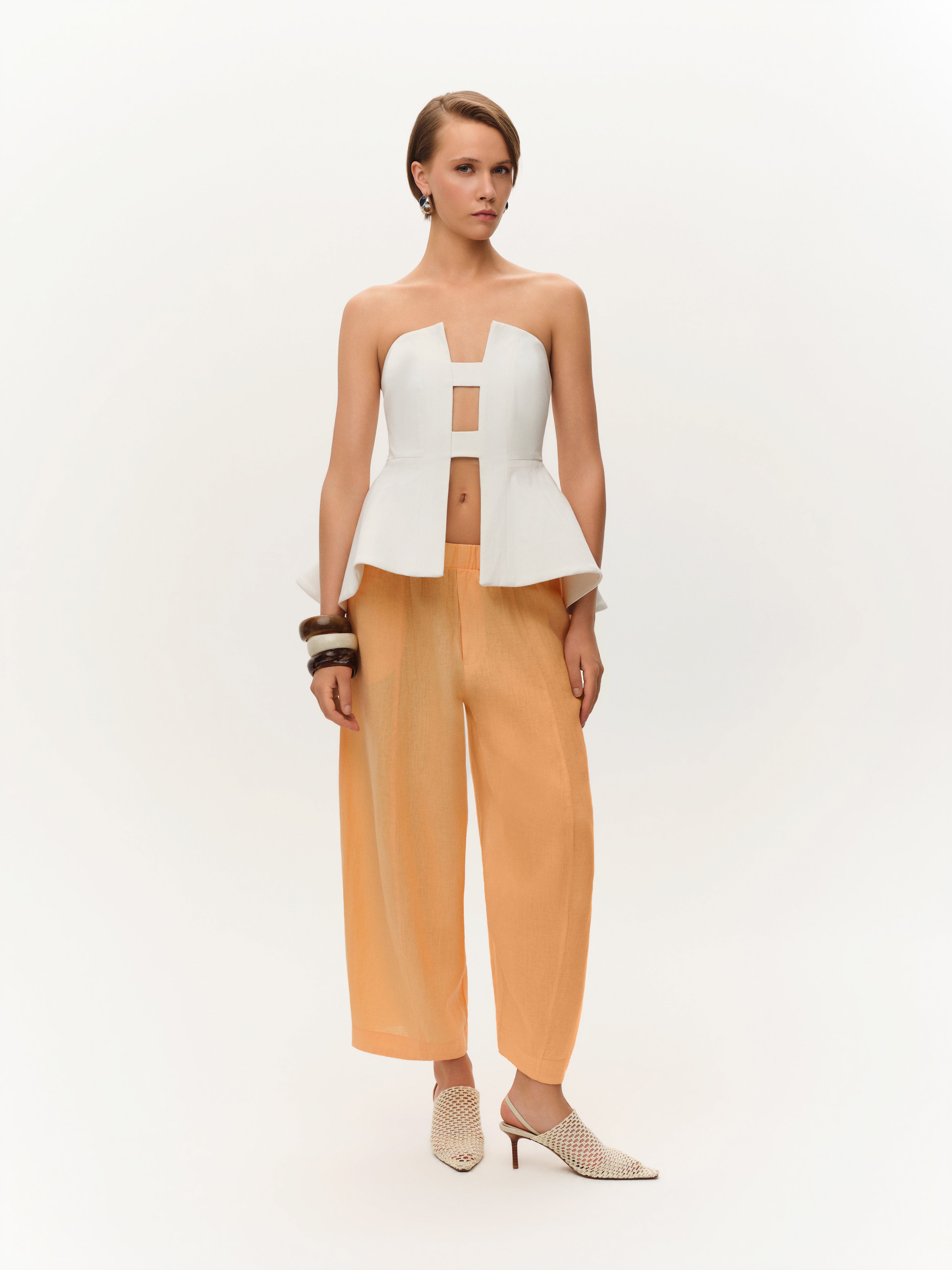 Krem Peplum Bustiyer görünüm 4 - Fe Silhouette