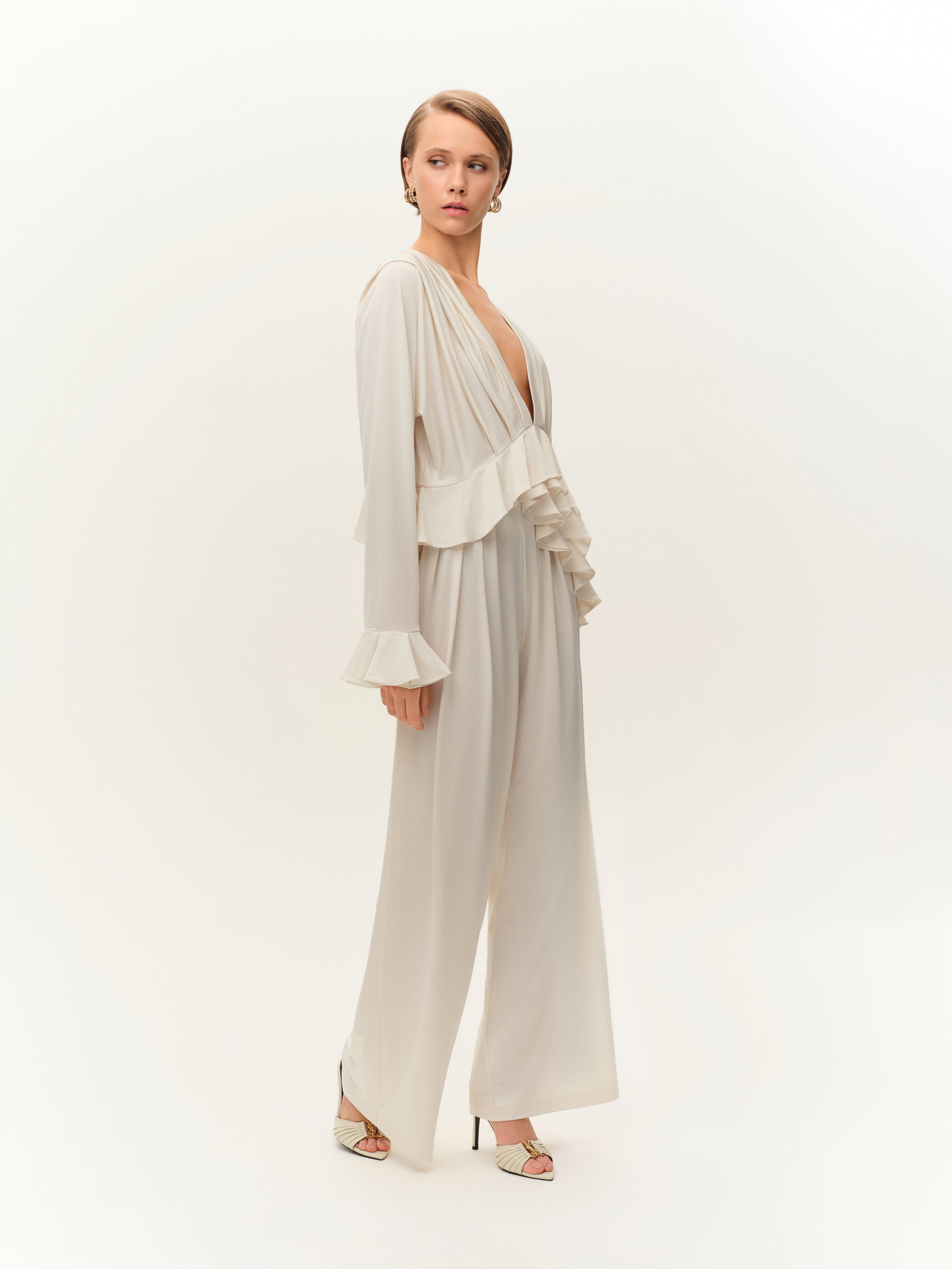 Krem Volan Detaylı Bluz & Pantolon Takım görünüm 3 - Fe Silhouette