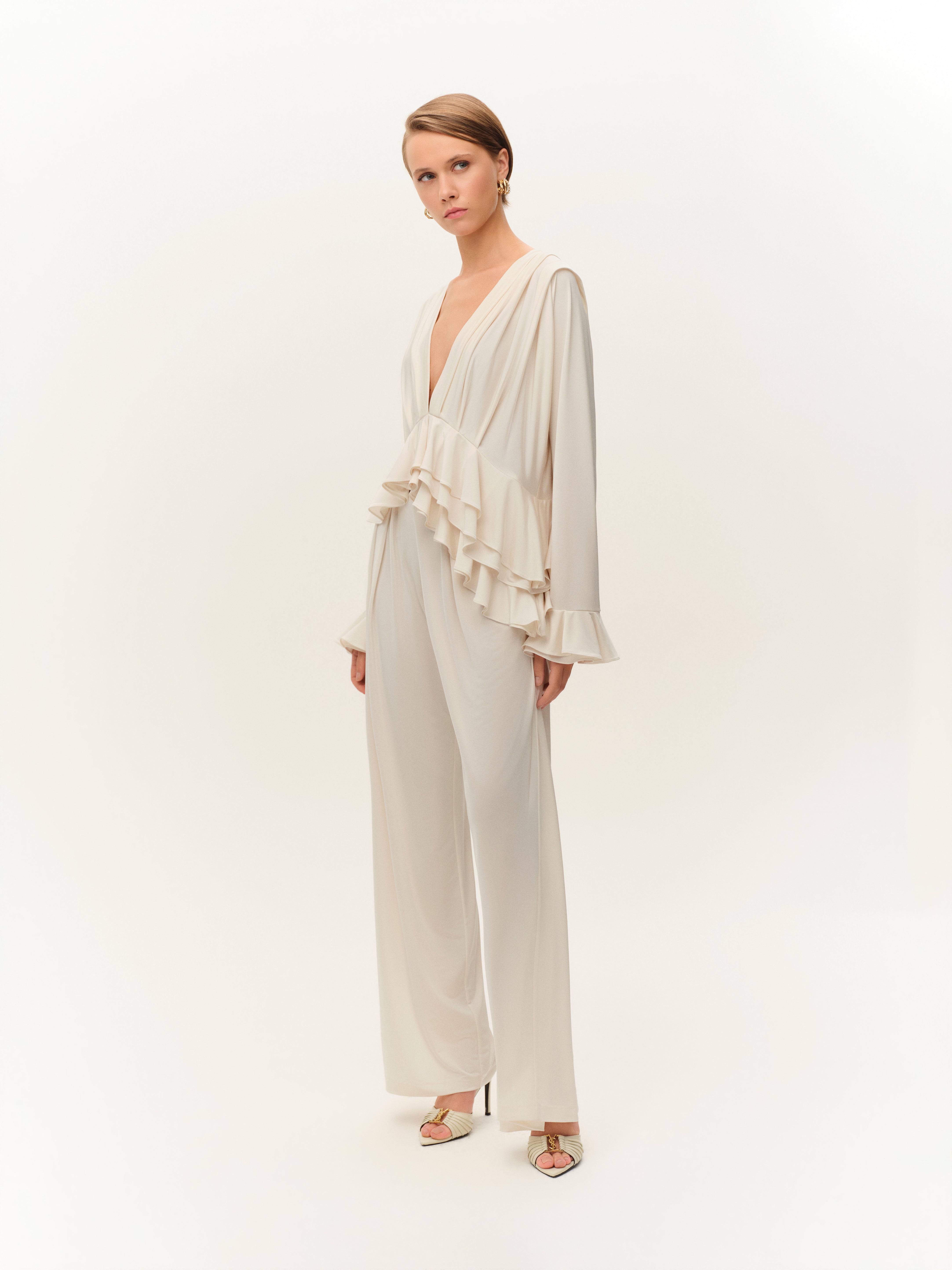 Krem Volan Detaylı Bluz & Pantolon Takım görünüm 2 - Fe Silhouette