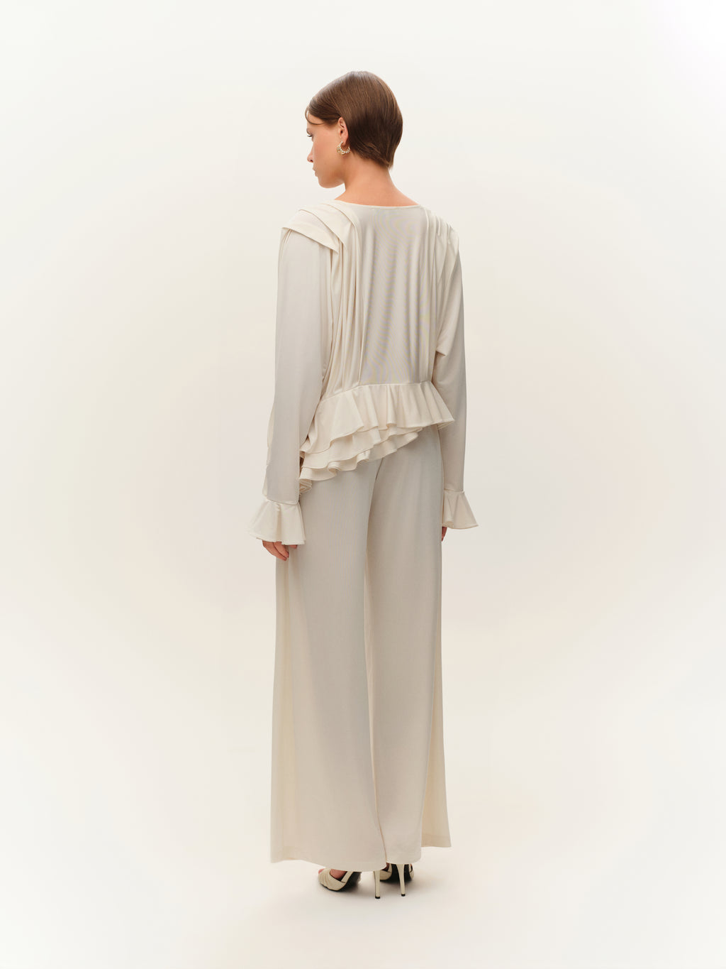 Krem Volan Detaylı Bluz & Pantolon Takım